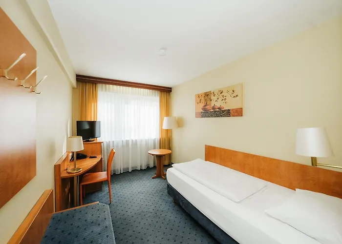 Savoy Hotel 4*